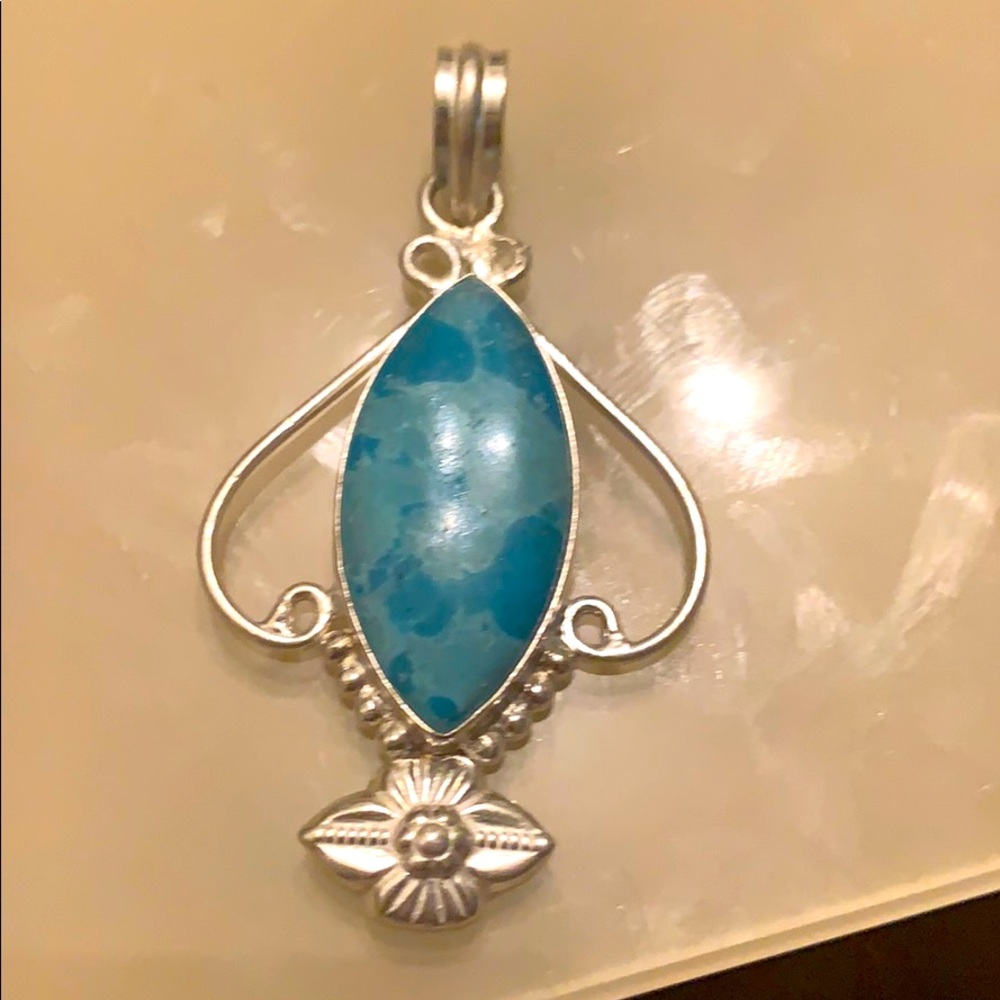 silver 💧💧 pendant